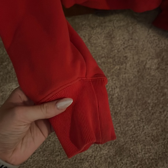 Red Champion Crew Neck - Picture 3 of 4